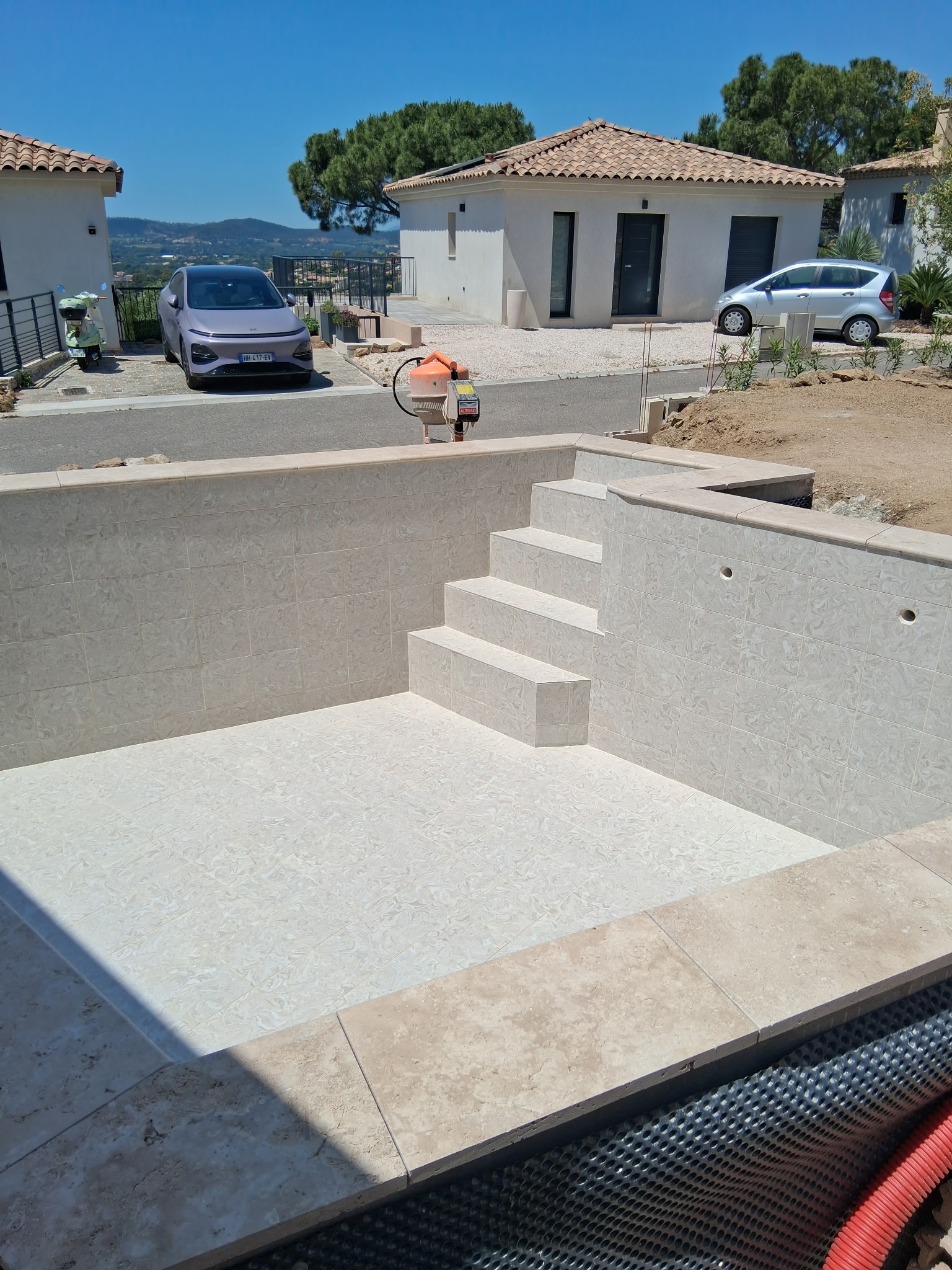 Piscine — plage et terrasse